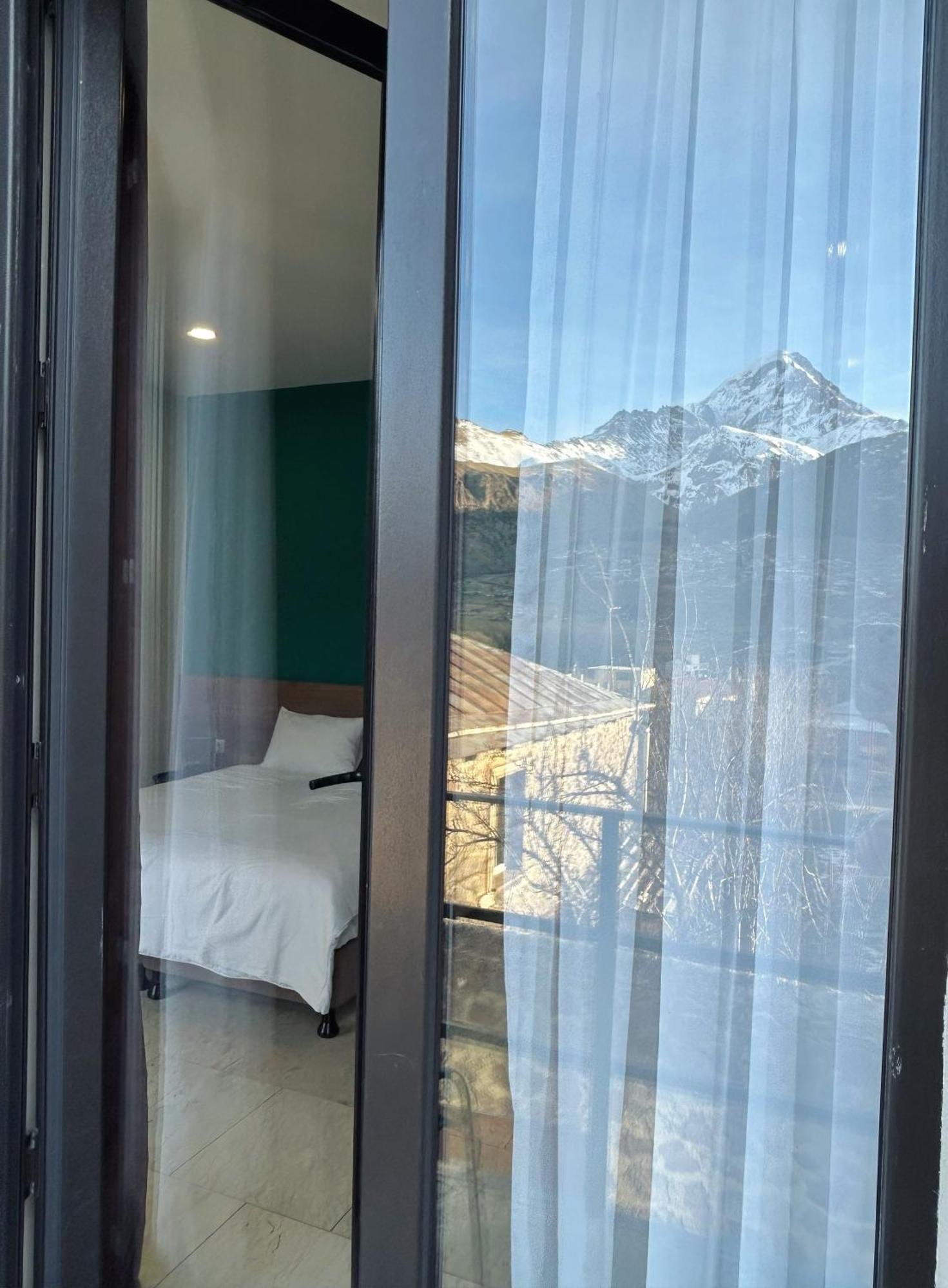 Shushabandi Kazbegi Hotel Exterior photo